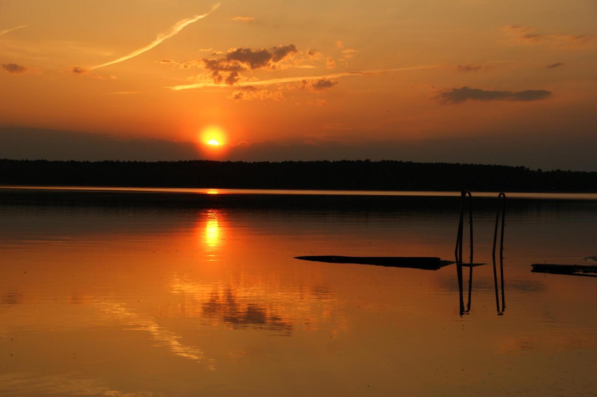 Pod Sosnami Osrodek Wypoczynkowy Boszkowo Letnisko Villa Buitenkant foto