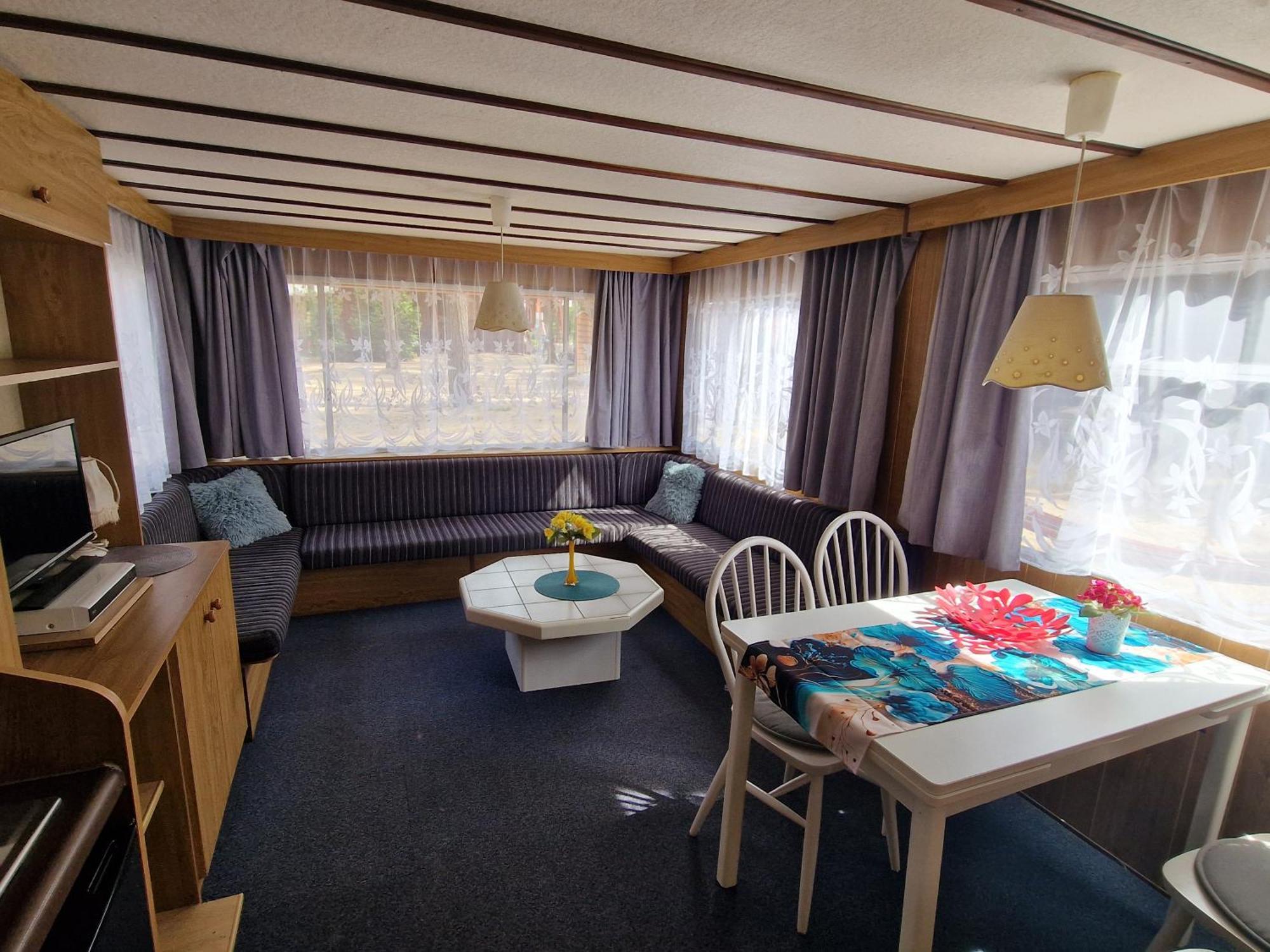 Pod Sosnami Osrodek Wypoczynkowy Boszkowo Letnisko Villa Buitenkant foto